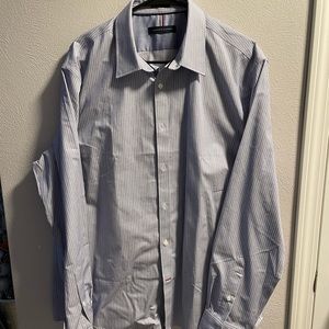 Tommy Hilfiger Slim Fit Non Iron Dress Shirt